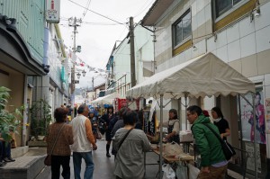 ２０１３おさすり市花小路通りの賑わい